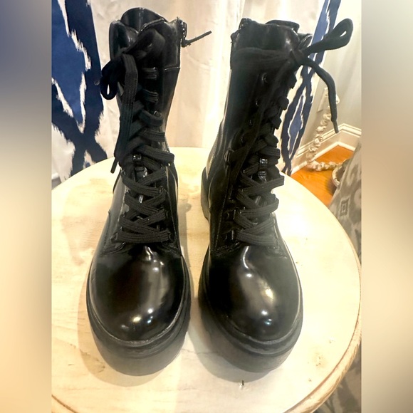 Sam Edelman Circus Side Zip Black Patent Platform Combat Boot With Laces 8 - Picture 5 of 10
